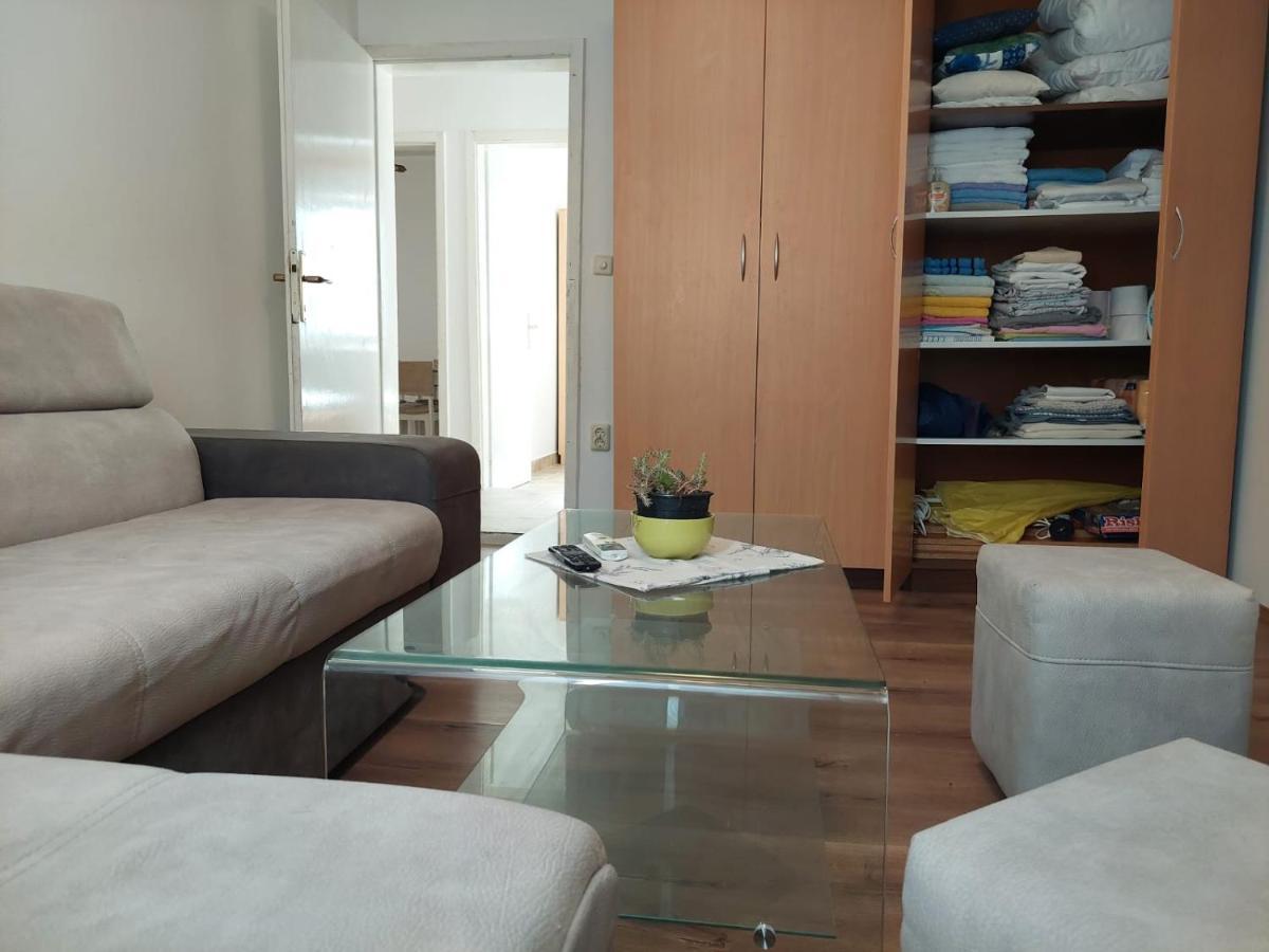 Apartment Galeb Lukovo Šugarje Eksteriør bilde